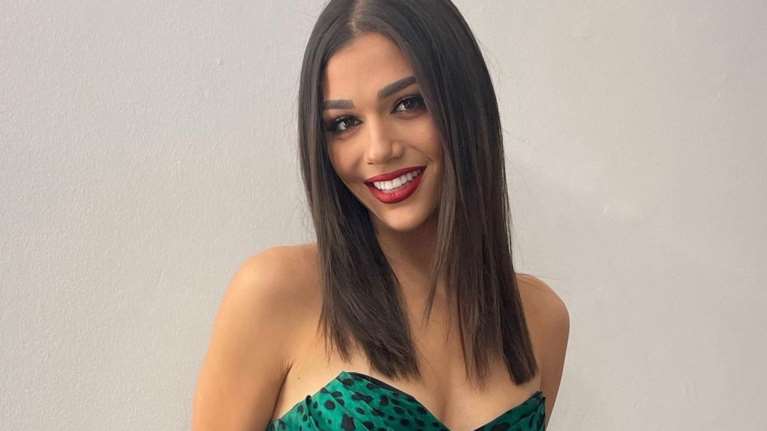 Μελίνα Νικολαΐδη: Η νέα εντυπωσιακή glam εμφάνιση - Διασκέδασε στο μαγαζί που τραγουδάει η Άννα Βίσση [Εικόνες - Βίντεο]