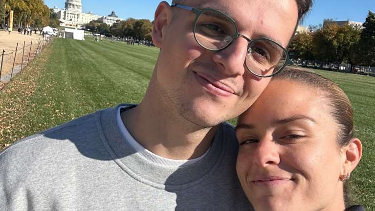 Μαρία Σάκκαρη σε Κωνσταντίνο Μητσοτάκη: Κάνεις την κάθε χρονιά πιο φωτεινή [εικόνα]