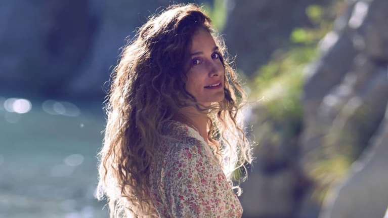 Μαρίνα Καλογήρου: &quot;Έχω δει πολλές φορές τον εαυτό μου να ζει σε μοναστήρι, ζω σαν μοναχή μέσα στον κόσμο&quot;