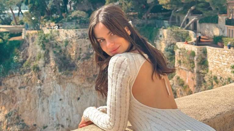 Η Σοφία Φυρού δημοσίευσε φωτό με μπικίνι μετά τη μαστεκτομή - "Μπορούμε να είμαστε και υγιείς και σέξι"