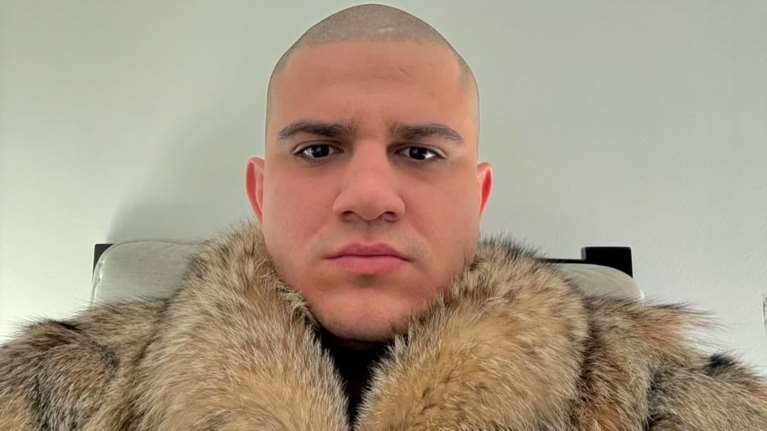 Υμηττός: Ποιος είναι ο τράπερ Ivan Greko που απήγαγε τον γιο επιχειρηματία - Είχε διαπομπεύσει και ανήλικο