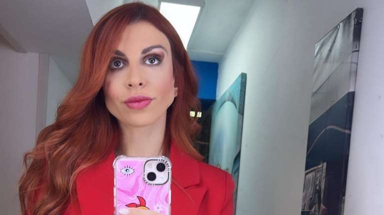 &quot;Χώρισα... εξαιτίας του ΠΑΣΟΚ&quot;, λέει υποψήφια βουλευτής [βίντεο]