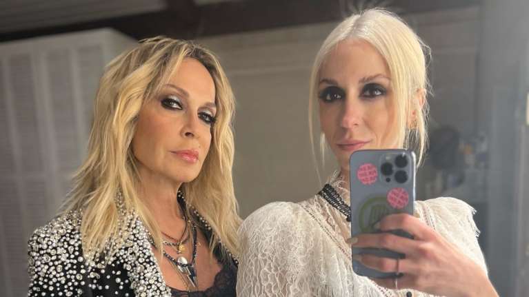 &quot;Πάλεψε με έναν δαίμονα&quot;: Συγκλονίζει η Άννα Βίσση περιγράφοντας την απεξάρτηση της κόρης της