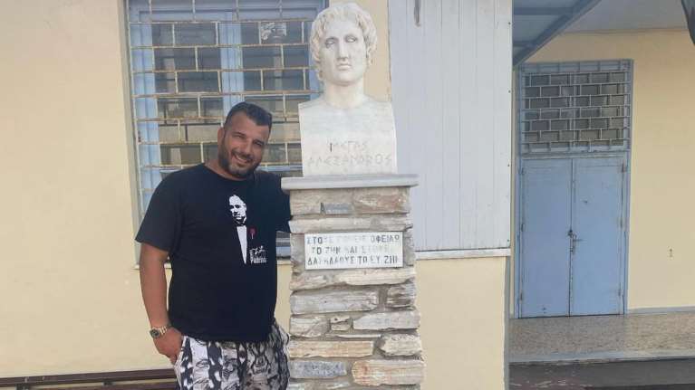 Απαγωγή Κυπαρίσση: &quot;Τελειώνετε με τα λεφτά&quot; πιέζουν οι δράστες - Κρίσιμες οι επόμενες ώρες