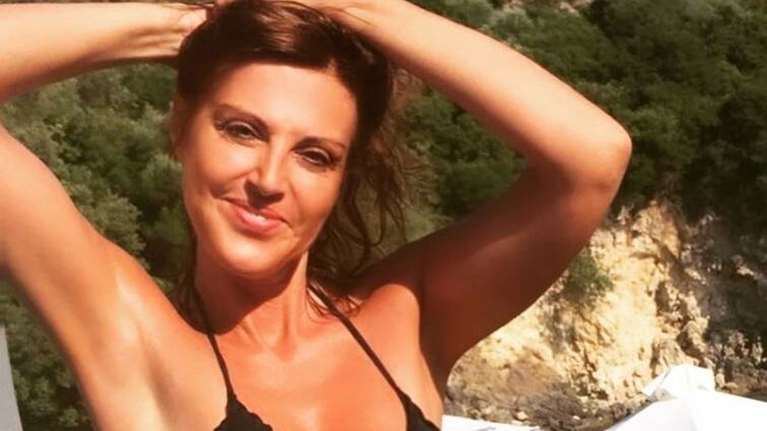 Αλεξάνδρα Παλαιολόγου: Δείχνει το αψεγάδιαστο κορμί της στα 54 της χρόνια [Εικόνες]