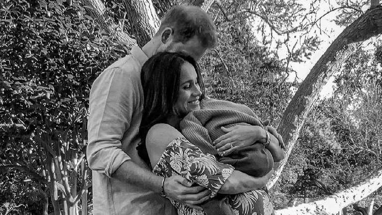 Είναι τρελοκομείο: Ο πρίγκιπας Χάρι αποκάλυψε τι γίνεται στο σπίτι ανάμεσα στη Λίλι και τον Άρτσι