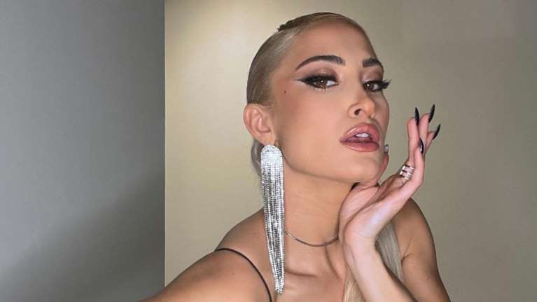 Στην αντεπίθεση η Ιωάννα Τούνη: Κατέθεσε μήνυση σε βάρος του Μάκη Κατμετζόγλου και ενός ακόμη ατόμου