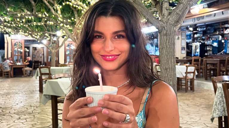 Δανάη Παππά: Η selfie με Έλληνα ηθοποιό - Τα δημοσιεύματα που τη θέλουν και πάλι ερωτευμένη