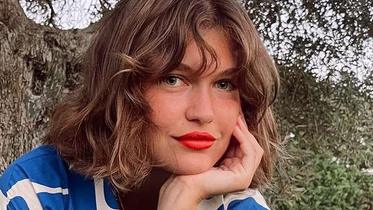 Denim on denim: Η Κλέλια Ανδριολάτου μόλις απογείωσε το τζιν