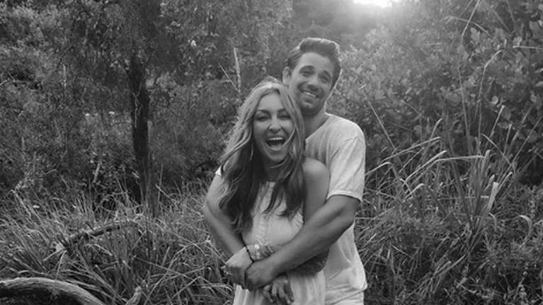 Τότσικας - Ρέβη: Εχουν επέτειο και ποστάρουν τις καλύτερες φωτογραφίες από τον γάμο τους