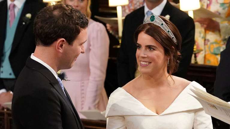 Η πριγκίπισσα που δεν διστάζει να τσαλακωθεί: Το απίστευτο ντύσιμο της Ευγενίας για τη γιορτή των ερωτευμένων