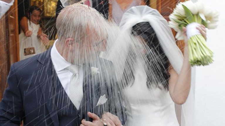 Μπογδάνος - Καρβέλα: Έναν χρόνο παντρεμένοι - Η τρυφερή ανάρτηση του βουλευτή