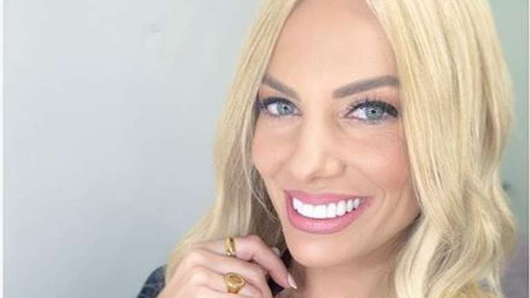 Ιωάννα Μαλέσκου: &quot;Μπορεί να έχουν καλές προθέσεις οι άνθρωποι στο ακουστικό, αλλά να μην υπάρχει χημεία&quot;