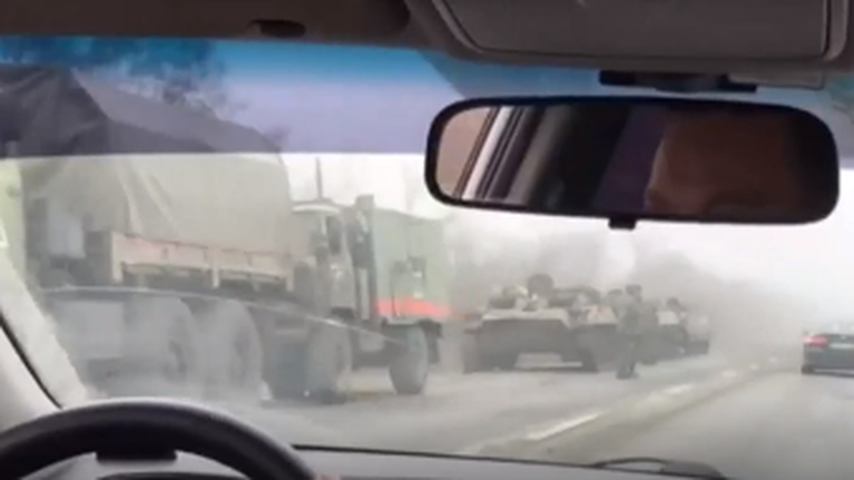 Πυροβολισμοί στο κονβόι της Μαριούπολης: Οι πρώτες δηλώσεις του Έλληνα πρέσβη - Πότε θα συνεχίσει η πομπή προς Μολδαβία