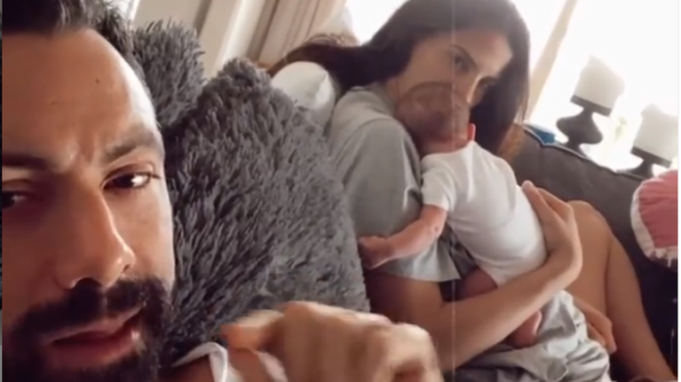 Χριστίνα Μπόμπα: &quot;Ελιωσε&quot; το Instagram με τη φωτογραφία με τις δίδυμες κόρες της λίγο πριν κοιμηθούν [Εικόνα]