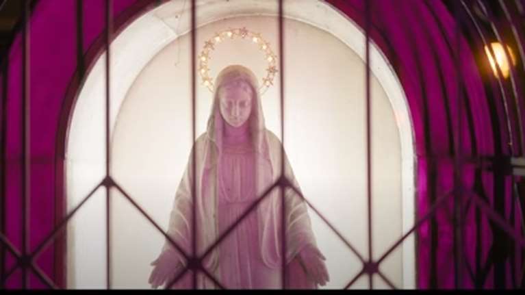 &quot;Αδέσποτα κορμιά&quot;: Η διευθύντρια του φεστιβάλ απαντά στον μητροπολίτη Θεσσαλονίκης - &quot;Αντίθετη στους νόμους η λογοκρισία&quot;