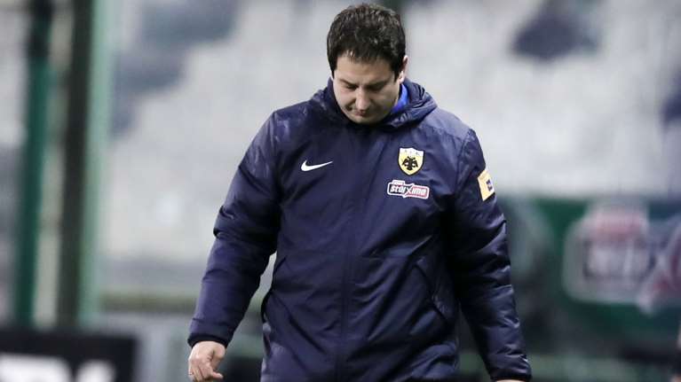AEK: Τέλος από τον πάγκο ο Αργύρης Γιαννίκης, υπηρεσιακός ο Σωκράτης Οφρυδόπουλος