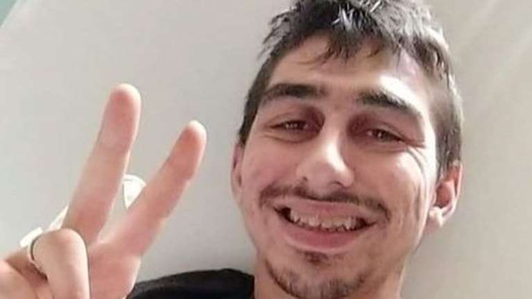 Σάλος στον Βόλο: Νεκρός 27χρονος που είχε καταγγείλει ξυλοδαρμό απο αστυνομικούς - Τι απαντά το υπουργείο