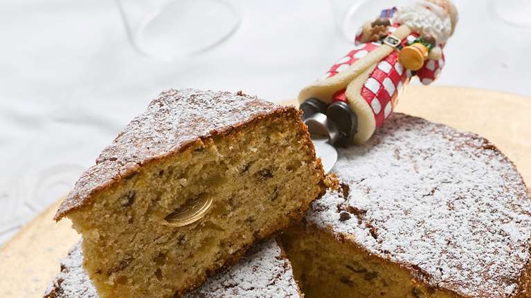 Πανεύκολη, σπέσιαλ, σπιτική βασιλόπιτα από τον Στέλιο Παρλιάρο - Ολη η συνταγή