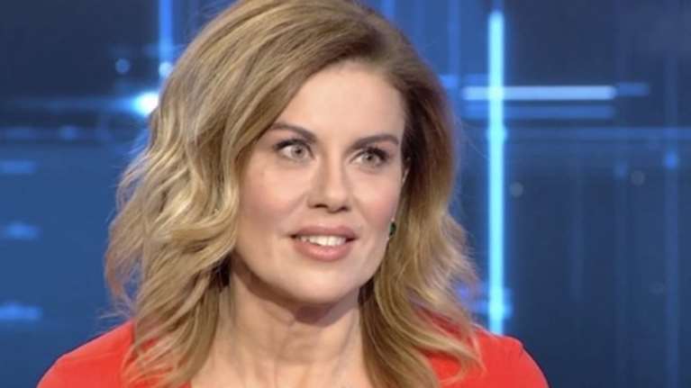 Ευγενία Μανωλίδου: &quot;Η τηλεόραση ήταν ένα διάλειμμα στη ζωή μου, περνούσα μια πάρα πολύ δύσκολη περίοδο τότε&quot;