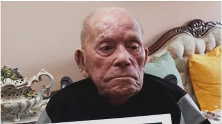 Ισπανία: Πέθανε στα 113 του χρόνια ο γηραιότερος άνθρωπος στον κόσμο - Ήταν τσαγκάρης του ισπανικού στρατού