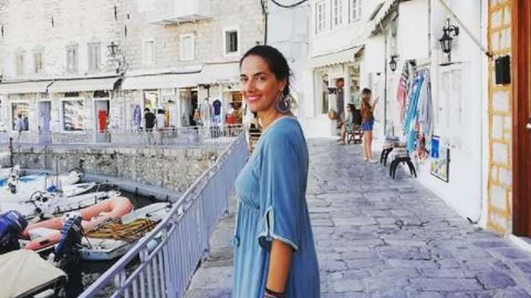 Οι βουτιές της Νόνης Δούνια στις Σπέτσες [εικόνες]