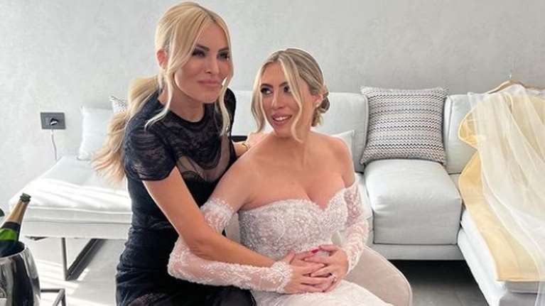 Κατερίνα Καινούργιου: Στο μαιευτήριο δίπλα στη φίλη της Μαριλού Κόζαρη – Η φωτογραφία που δημοσίευσε