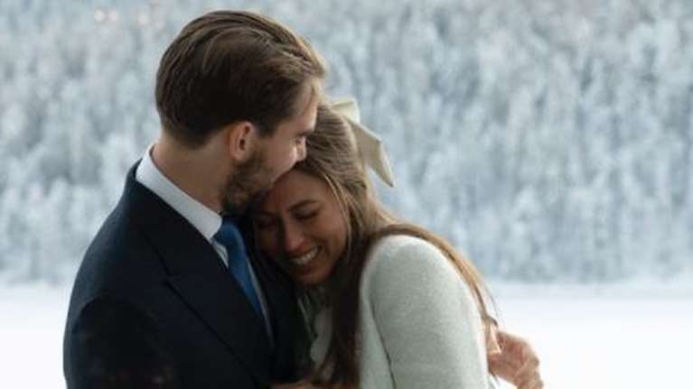 Φίλιππος Γλίξμπουργκ - Νίνα Φλορ: Τα πρώτα Χριστούγεννα ως παντρεμένοι - Η τρυφερή φωτό και οι ευχές