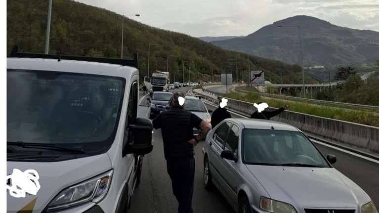 Ιωάννινα: Τροχαίο με εγκλωβισμένους σε σήραγγα της Εγνατίας - Δύο τραυματίες