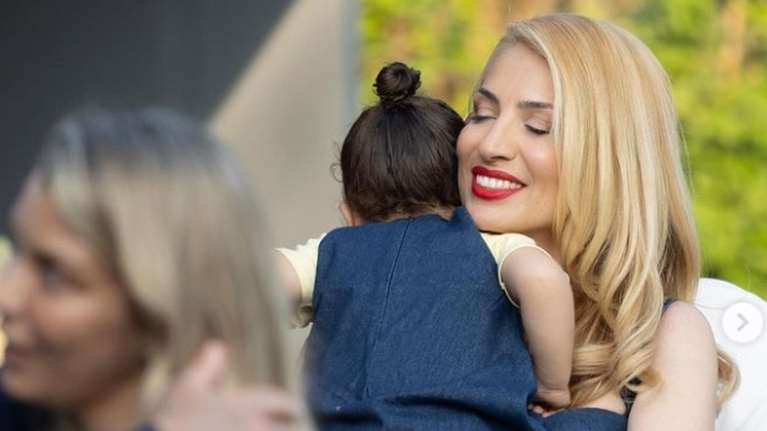 &quot;Περιπέτεια&quot; για την κόρη της Μαρίας Ηλιάκη στις διακοπές – &quot;Το ζήσαμε και αυτό&quot;