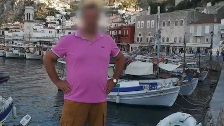 &quot;Ήταν διαχυτικός με τα κορίτσια, έχω μηνύματά του&quot; είπε πρώην μαθήτρια για τον καθηγητή που κατηγορείται για ασέλγεια