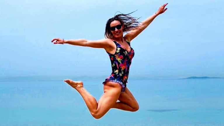 H Ελεονώρα Μελέτη για το body shaming στην Παπαρίζου: Στην εποχή της ψεύτικης εικόνας εκθειάζεται το σώμα μιας γοργόνας