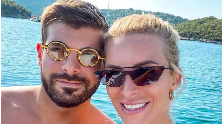 Κατερίνα Καινούργιου: Οι "γλυκές" ευχές στον αγαπημένο της Φίλιππο Τσαγκρίδη για την γιορτή του