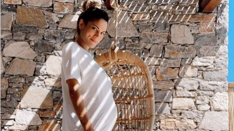 Η Μαίρη Συνατσάκη αποκάλυψε για πρώτη φορά πόσο μηνών έγκυος είναι [εικόνα]