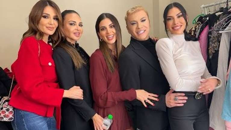 Σταματίνα Τσιμτσιλή: Σαββατόβραδο με τις φίλες της - Το μέλλον της στον Alpha και οι τηλεοπτικές κόντρες [βίντεο]