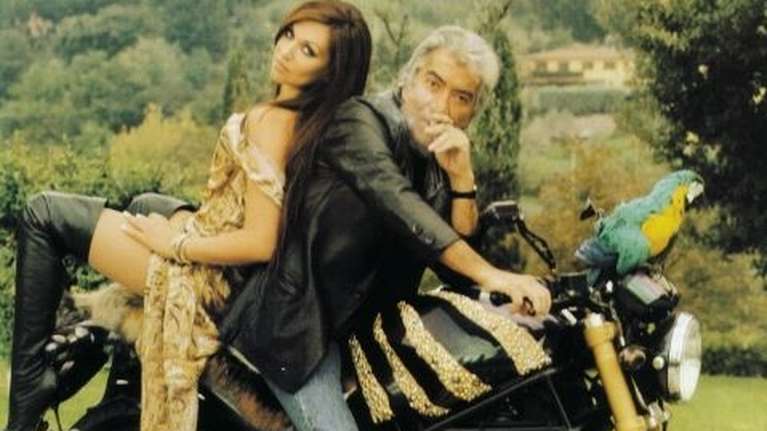 Καίτη Γαρμπή: Το συγκινητικό αντίο στον Ρομπέρτο Καβάλι - &quot;Αναπαύσου εν ειρήνη amore mio&quot;