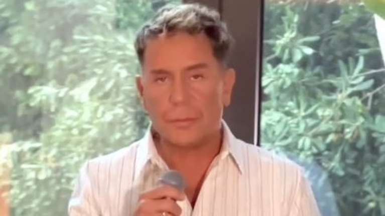 Νέο μήνυμα Μαζωνάκη μέσω του TikTok με &quot;Ονειρα&quot;: &quot;Στα 50 μου ανακάλυψα και εκτίμησα τη φωνή και τον εαυτό μου&quot; [βίντεο]