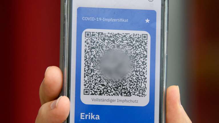 Πιστοποιητικά εμβολιασμού - Γεωργαντάς: Δεν έχουν ημερομηνία λήξης