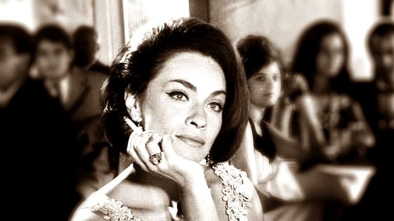 Λάμψη άλλης εποχής: Η κούκλα και κομψή Λίλη Παπαγιάννη με τον σύζυγό της, Ανδρέα Φιλιππίδη [εικόνα]