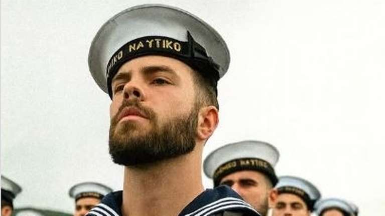 Άγγελος Λάτσιος: Νέα φωτογραφία από τη θητεία του στο Πολεμικό Ναυτικό