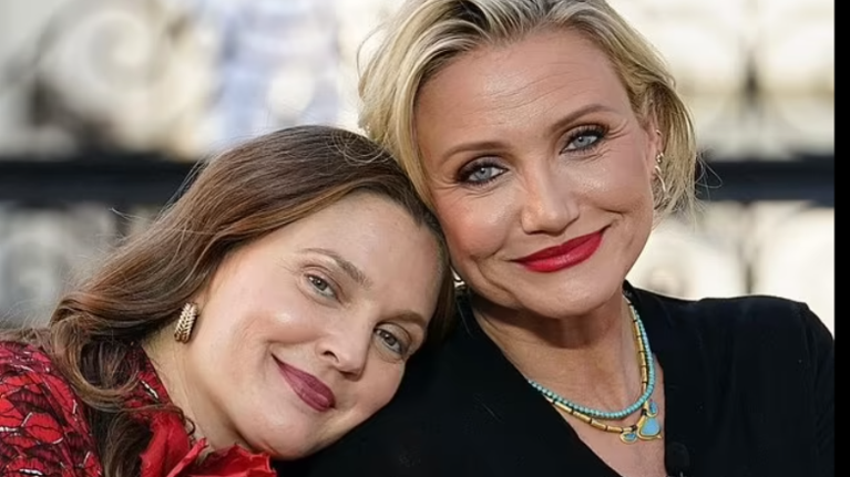 Κάμερον Ντίαζ - Ντρου Μπάριμορ: Έδειξαν τις ρυτίδες τους και αποθεώθηκαν