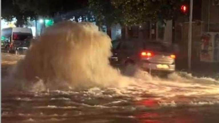 Γιατί τα φρεάτια γίνονται &quot;συντριβάνια&quot; με την έντονη βροχόπτωση - Ο Θοδωρής Κολυδάς εξηγεί