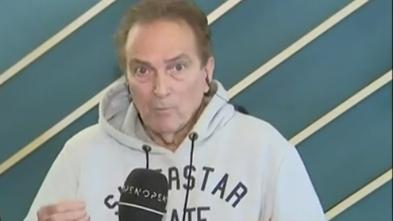 Ο Γιάννης Βασιλείου για τον βιασμό στο καμαρίνι: Με βούτηξαν οι μπράβοι και μου είπαν "θα σε κάψουμε αν μιλήσεις"