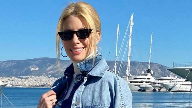 Ευαγγελία Αραβανή: Σε πολυτελή βίλα η πρώτη φωτογραφία με τον σύντροφό της Σπύρο Λάζαρη λίγο πριν γίνουν γονείς