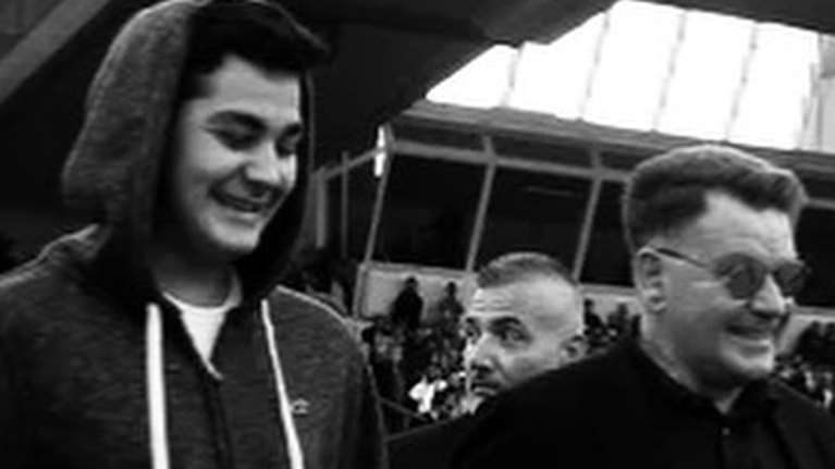 Αλέξης Κούγιας: Ραγίζει καρδιές ο γιος του που αποχαιρετά τον πατέρα του- "Τι κλαις; Κούγιας είσαι"