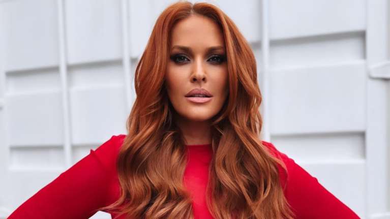 Σίσσυ Χρηστίδου: Η εύκολη γυμναστική που κάνει στο σπίτι της - Το όργανο εκγύμνασης που την βοηθά να χάνει λίπος