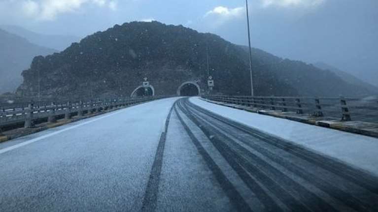 Στα λευκά η Ηπειρος: Κλειστά σχολεία στο Μέτσοβο, χιόνια σε Ζαγόρι και Τζουμέρκα
