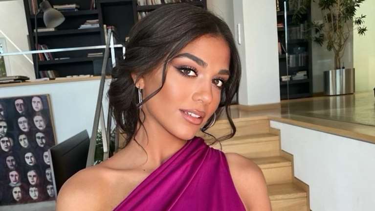 Μελίνα Νικολαΐδη: Τα &quot;καυτά&quot; φιλιά στον Αλέξανδρο Πολυχρονιάδη σε νυχτερινή τους έξοδο