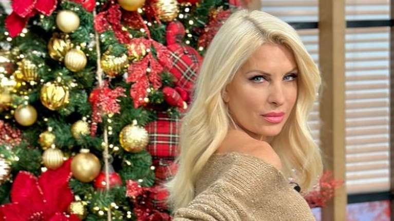 Η βασιλόπιτα που έφτιαξε η Ελένη Μενεγάκη ξετρέλανε το Instagram! [εικόνες]