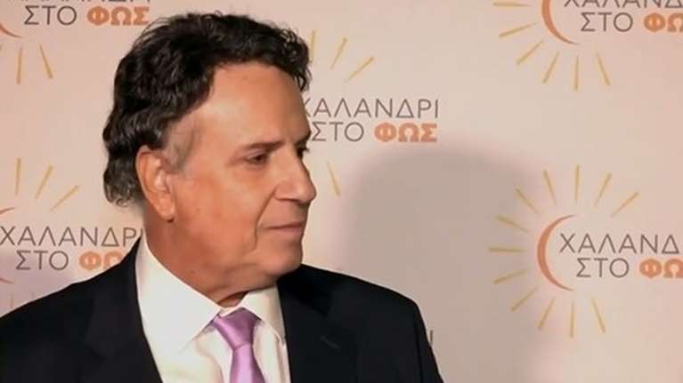 Χάρης Ρώμας: Απαντά για τη σχέση και τις φωτογραφίες με τον 53χρονο - Γιατί τον είχε αποκαλέσει ''χρυσό άνθρωπο'' [βίντεο]